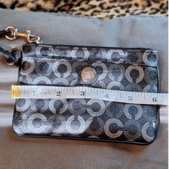 Coach Wristlet Black Gray Logo 6" x 4" Leather Clutch Classic Going Out Preppy - Picture 6 of 7